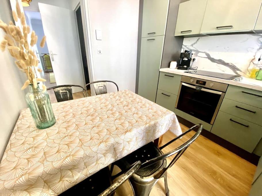 Appartement Proche Du Lac D'Allier Vichy Exteriér fotografie